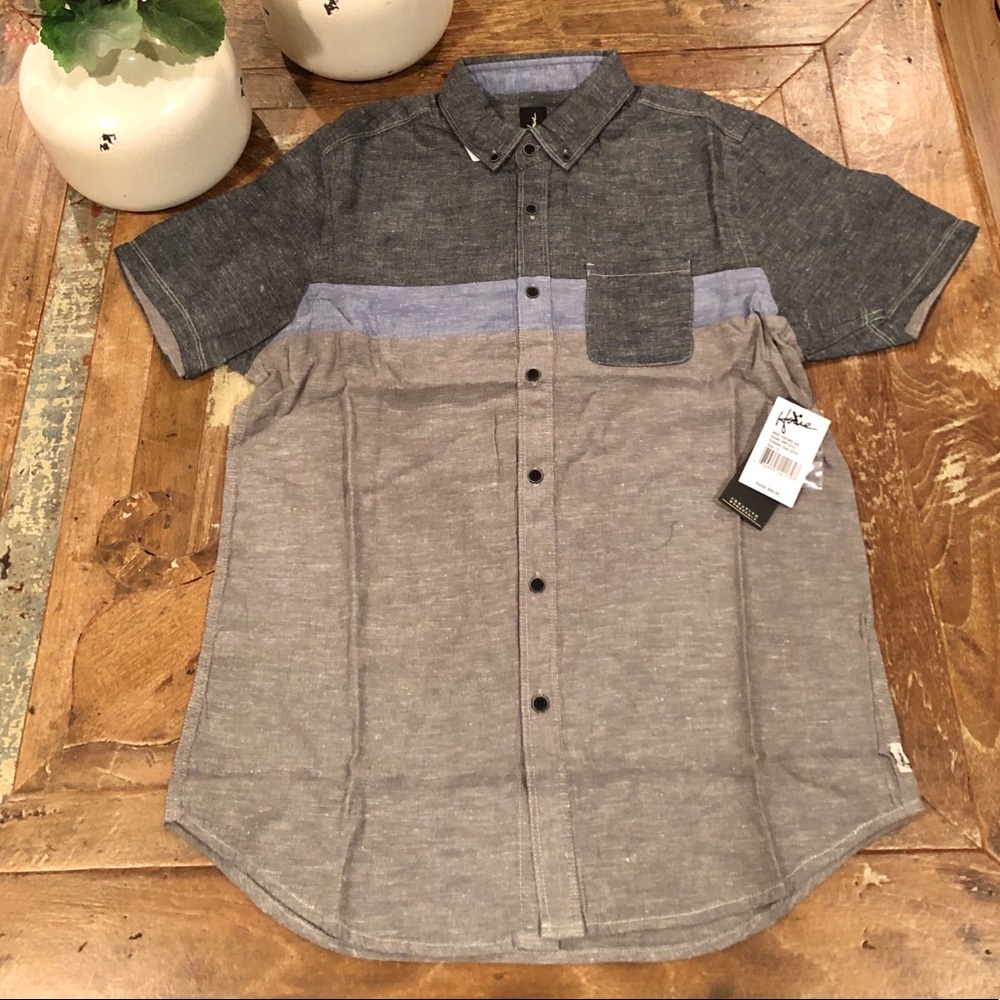 Howe Chambray Button Down